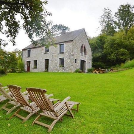 Quaint Holiday Home In Robechies Amid Meadows ชิเมย์ ภายนอก รูปภาพ